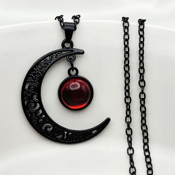 Black Crescent Moon Blood Red Jewel Necklace - Picture 1 of 2